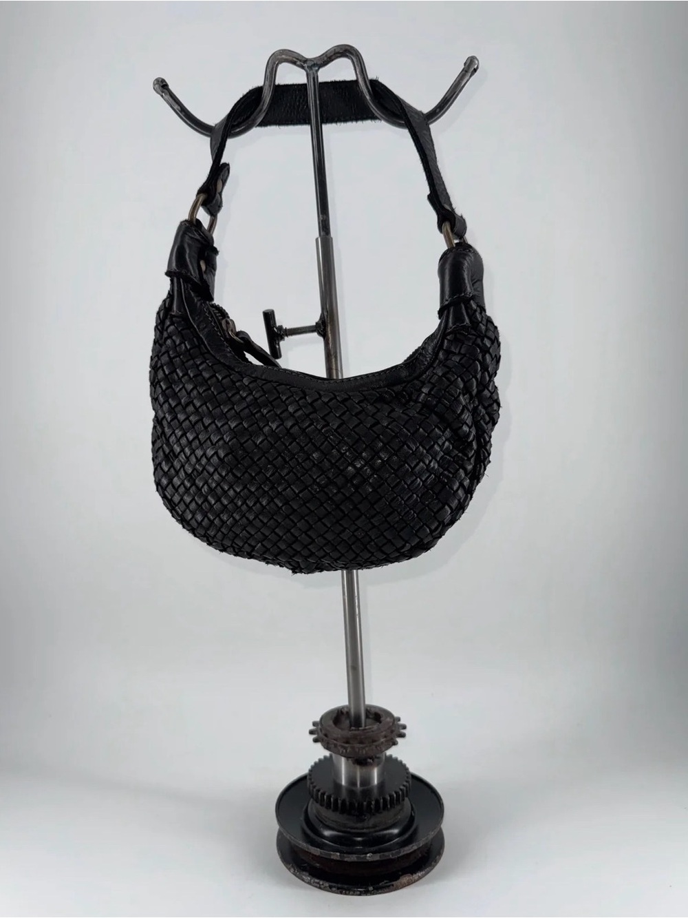 Woven Leather Hobo Shoulder Bag - Black